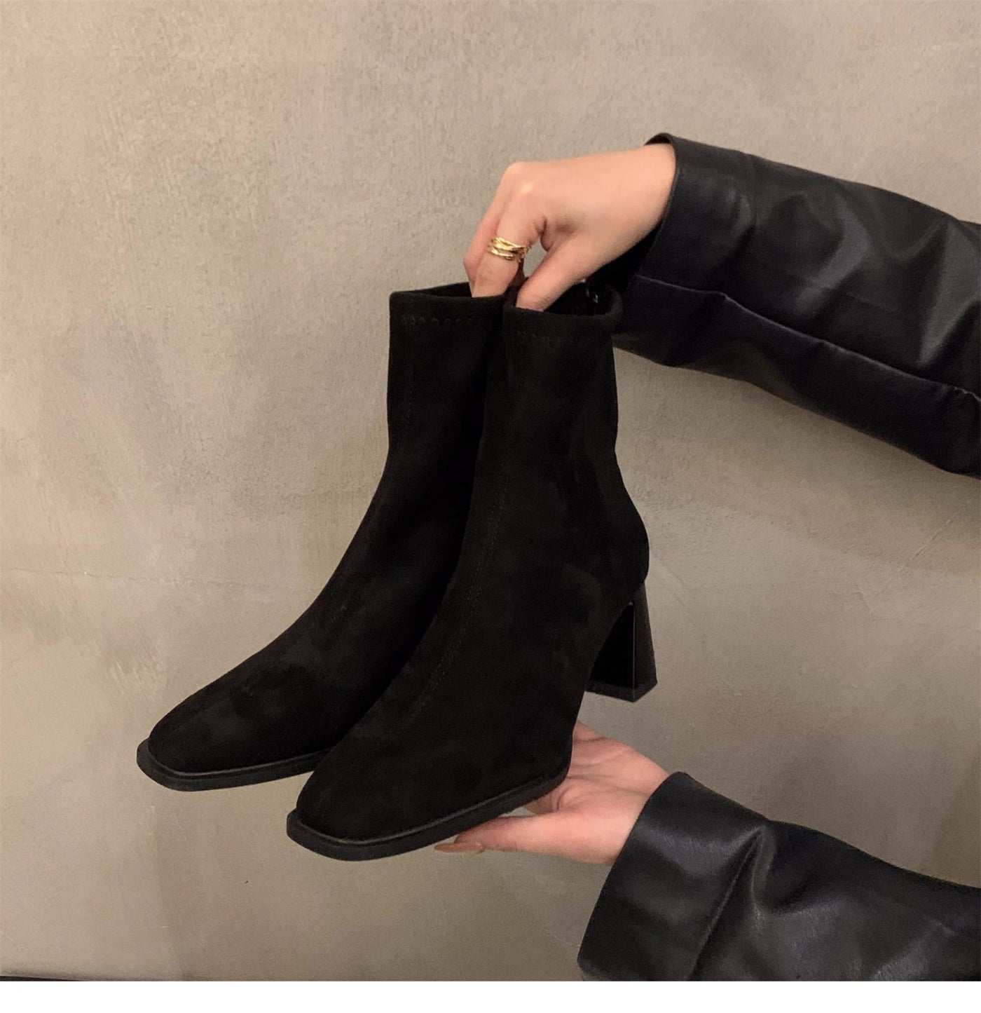 Kadınların Kore Tarzı Küçük Bilek Süet Dr. Martens Polar Botları