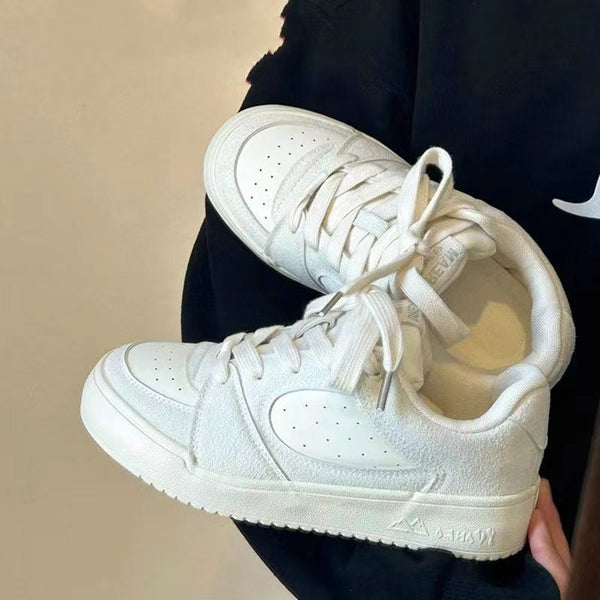 Kadınlar için Yaz Yükseltici Yumuşak Taban Retro Ekmek Sneaker'ları