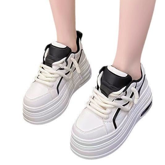 Kadınların Görünmez Gizli Beyaz Küçük Platform Muffin Sneaker'ları