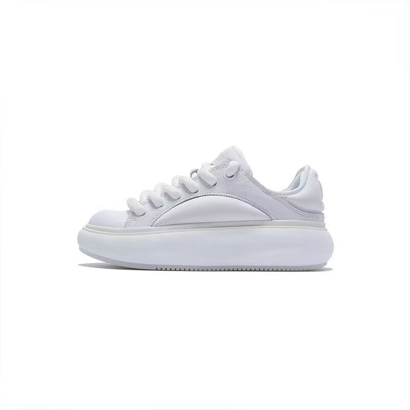 Kadınlar için Sonbahar Kalın Taban Hafif Koşu Günlük Beyaz Sneakerlar