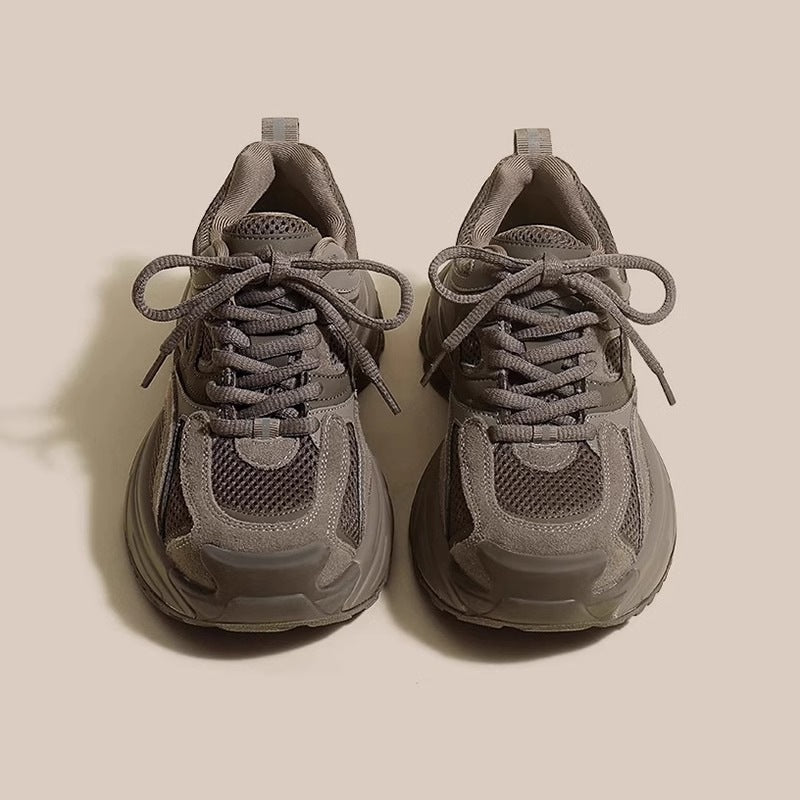 Kadınların Küçük Canavar Platform Baba Bahar Retro Sneaker'ları