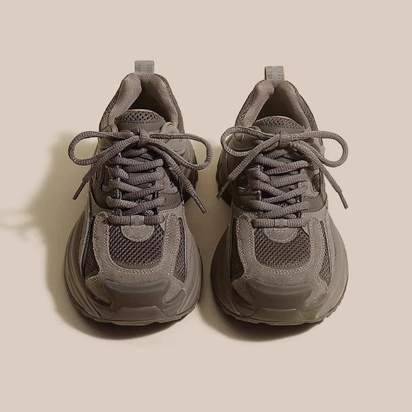 Kadınların Küçük Canavar Platform Baba Bahar Retro Sneaker'ları