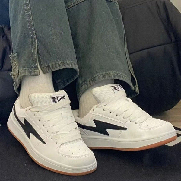 Kadınlar için Beyaz Şimşek Moda Şık Hafif Tatlı Spor Ayakkabılar