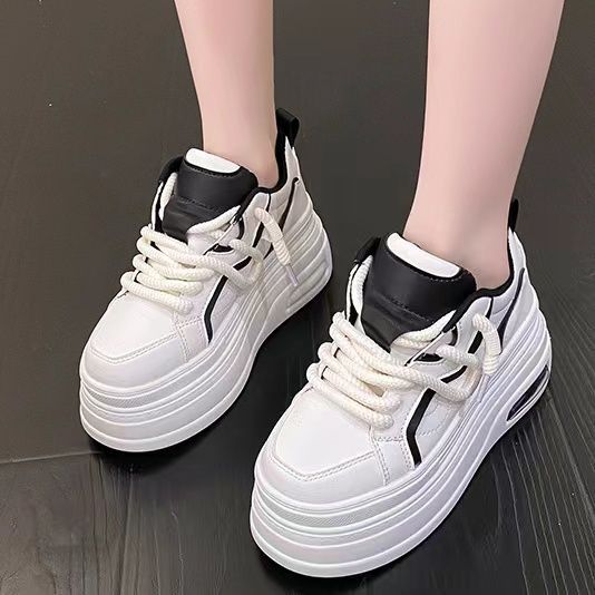 Kadınların Görünmez Gizli Beyaz Küçük Platform Muffin Sneaker'ları