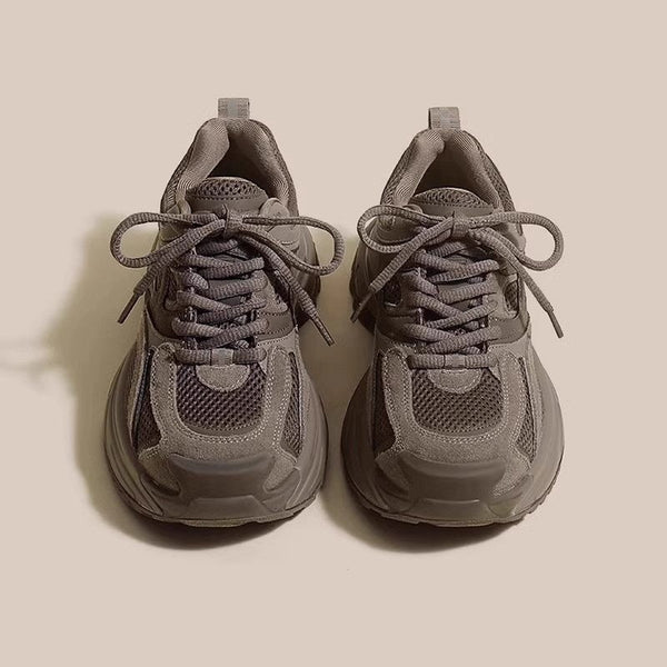 Kadınların Küçük Canavar Platform Baba Bahar Retro Sneaker'ları